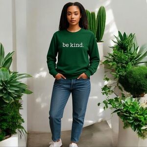 Super cute it works brand dark green sweatshirt!